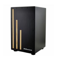   Millenium BlackBox Cajon – Ahornkorpus, Spielfläche aus ausgewählter Weide, 2-Saiten-Effekt, Rutschfeste Gummifüße, Schwarze Lackierung