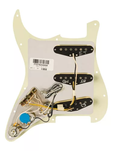 0992248508 Fender  Pre-wired Strat Pickguard Eric Johnson Signature SSS, 11 screw holes, mint green
