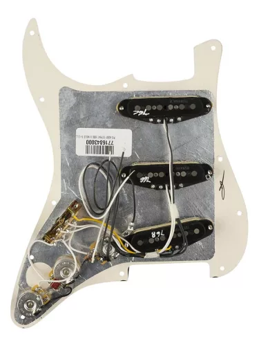 0992344500 Fender Pre-Wired Strat Pickguard Vintage Noiseless SSS, 11 screw holes, tortoise shell