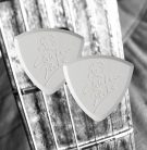 2-BE-21 ChickenPicks  Bermuda III 2.1mm guitar pick 2-pack