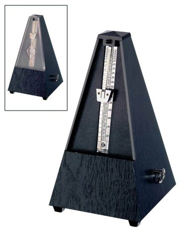 806K Wittner Maelzel metronome, pyramid shaped, plastic casing, without bell, black