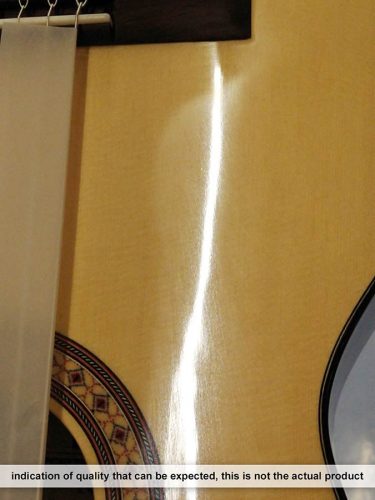 Salvador Cortez B/CS-32 – B-сток класическа китара с масивна европейска смърчова дъска и индийски палисандър