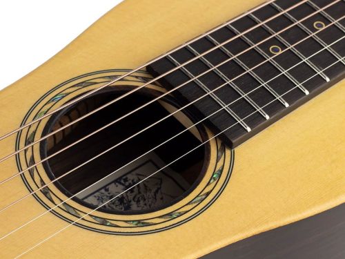 Bromo BAR3 Rocky Mountain Series Тревъл китара – Изцяло масивна конструкция, ебонов гриф, натурален финиш, с ремък и здрав калъф