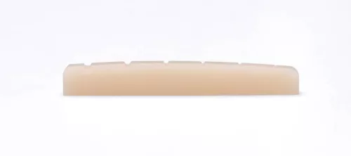 BN-9U Boston  top nut for electric guitar, Stallion model, unbleached bone, 44x6x3,2mm, pre-filed