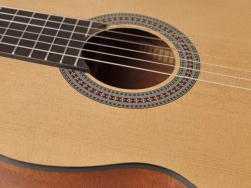 CS-244 Salvador  classic guitar, spruce top, sapele b&s, Savarez strings, satin finish