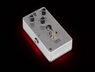 DX-DAVI Dophix  DAVID over distortion, handbuilt analog effects pedal, gain ranges from crunch to distortion/ fuzz