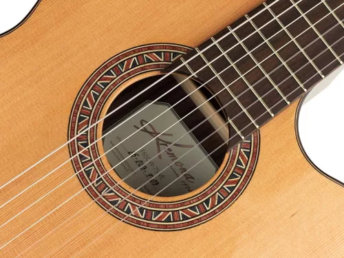 F65CW7SVE Kremona Performer Series 7-string classic guitar solid red cedar and indian rosewood, gloss finish - with Fishman Classic