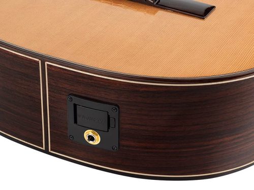 Ilsa CCE Salvador Cortez Iberia Series classic guitar, solid cedar top,rosewood b&s, glossy finish - cutaway and Fishman Clásica II