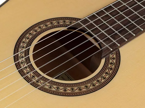 Jada S Salvador Cortez Iberia Series classic guitar, solid spruce top, flamed maple b&s, glossy finish