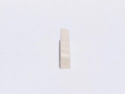 LC-5010-10 Graph Tech NuBone 10-pack electric guitar nuts (Fender), flat bottom, slotted