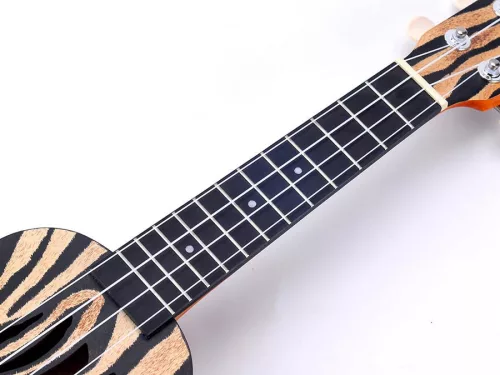 MA1ZE Mahalo Art Series soprano ukulele ZEBRA, with bag