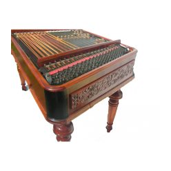   Țambal de concert Moldova – dimensiune mare, model Bohak, lucrat manual, corzi matisate și nematișate, lemn lăcuit, picioare și pedală demontabile