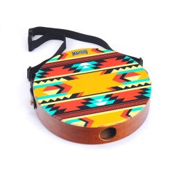   Mahalo MPJ1FB Lap Top Cajon “FABRIC” – Mahagoni, 10", fester Snare, Grafikdesign, mit Gurt und Tasche