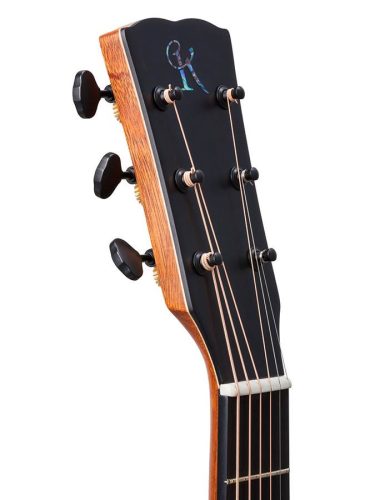 R35E Kremona All Solid Series OM guitar with solid spruce top and solid rosewood b&s, LR Baggs EAS