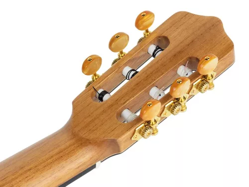 ROSA B Kremona Flamenco Series classic guitar ROSA BLANCA solid spruce and solid cypress, gloss finish
