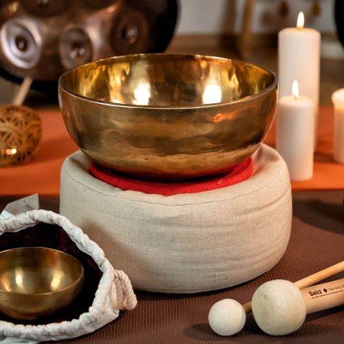 SEL260 Sela  brass singing bowl 12cm, with mallet - felt ring - cotton bag