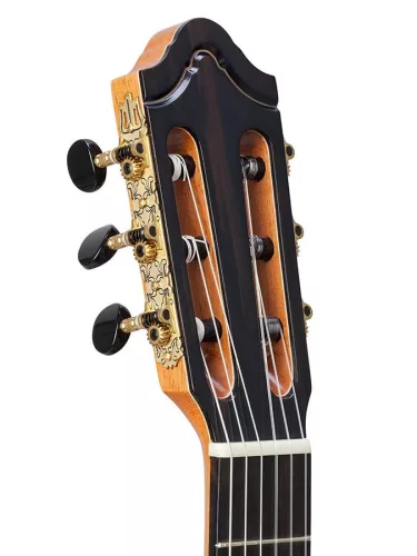 SOLEA SAC Kremona All Solid Series classic guitar solid red cedar and solid cocobolo, gloss finish