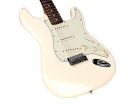 SST62-VWH SX Retro Series electric guitar 62 vintage style, 3 single coil pickups, vintage trem., vintage white, incl. gig ba