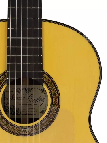 Sevillana N/Y Salvador Cortez All Solid Performer Series flamenco guitar Negra Amber, Engelmann spruce top, rosewood b&s, fan bracing, deluxe gigbag