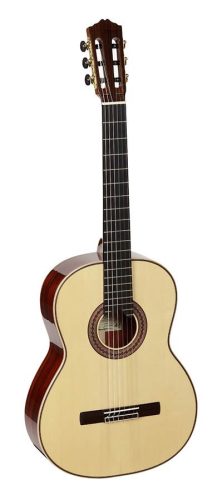 Sonata S Salvador Cortez All Solid Performer Series classic guitar, Engelmann spruce top, padauk b&s, lattice bracing, deluxe gigbag