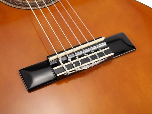 Valencia VC101 - Класическа китара Серия 100 1/4, Липа корпус, Кленов гриф, Natural Glossy