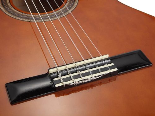 Valencia VC104 Klassische Gitarre, 100er Serie, Lindenholz Korpus, Ahorn Griffbrett, Natur Glänzend