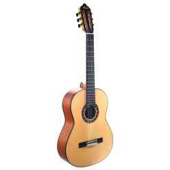   VC304 Valencia Series 300 classic guitar 4/4, sitka spruce & mahogany, natural satin