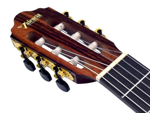 Valencia VC304ASB - Klassische Gitarre Serie 300 4/4, Sitka-Fichte & Mahagoni, Antique Sunburst Satin